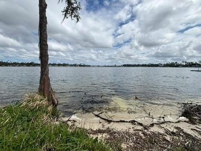 /international/us/marion-ave-lake-park-ga-110108356065/