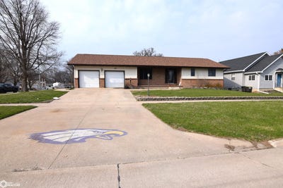 /international/us/603-se-2nd-street-eagle-grove-ia-110107213193/