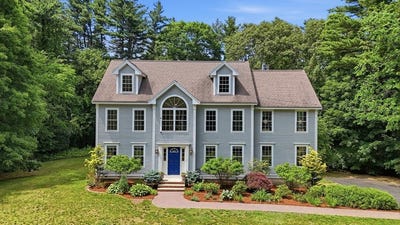 /international/us/85-chicopee-row-groton-ma-110108828500/