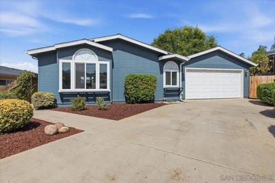 /international/us/15935-spring-oaks-rd-el-cajon-ca-110108932983/