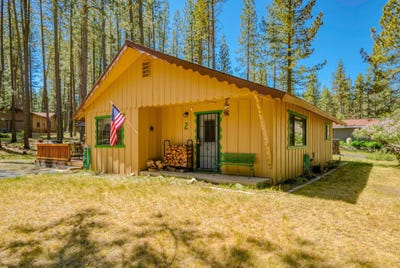 /international/us/2-washo-trail-graeagle-ca-110105983601/