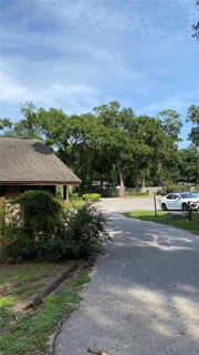 /international/us/1022-love-lane-apopka-fl-110100093446/