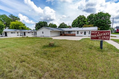/international/us/715-n-john-wayne-drive-winterset-ia-110100317543/?lang=zh-tw
