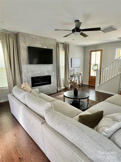 /international/us/29-fairview-avenue-asheville-nc-110101100372/?lang=zh-cn