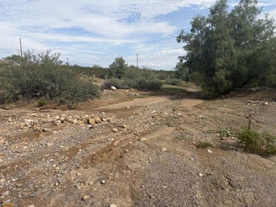 /international/us/s-pima-dr-safford-az-110120711976/