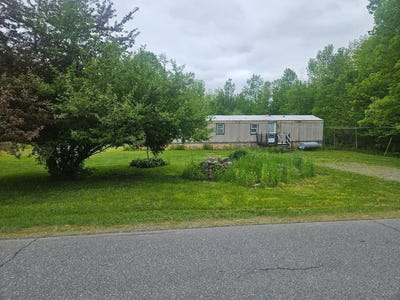 /international/us/854-higgins-road-pittsfield-me-110107716303/