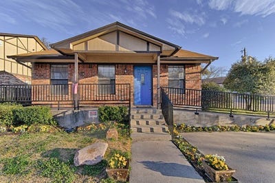 /international/us/820-southeast-parkway-azle-tx-110106501888/