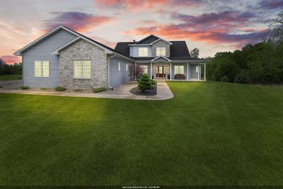 /international/us/w5412-bowe-lane-fond-du-lac-wi-110099507735/