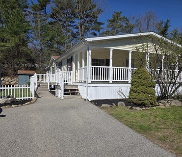 /international/us/14-medallion-rd-holbrook-ma-110107436375/