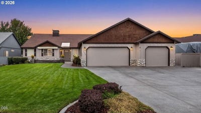 /international/us/2635-nw-canyon-dr-redmond-or-110110361774/