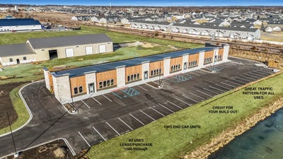 /international/us/13861-units-a-alexander-street-cedar-lake-in-110106188261/