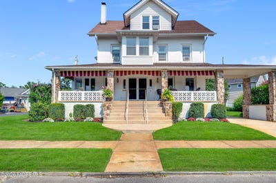 /international/us/604-n-lake-drive-belmar-nj-110109835596/
