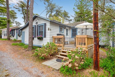 /international/us/1340-main-street-chatham-ma-110108093157/