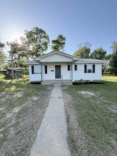 /international/us/303-nw-third-street-corning-ar-110104780419/