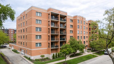 /international/us/1636-ashland-avenue-des-plaines-il-110107786701/