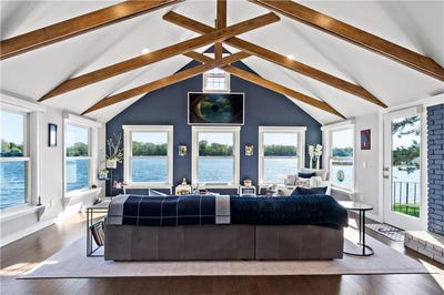 /international/us/166-new-meadow-road-barrington-ri-110108133034/