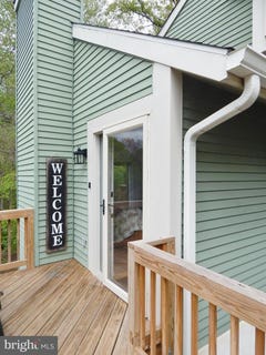 /international/us/339-green-meadow-ln-horsham-pa-110107722608/