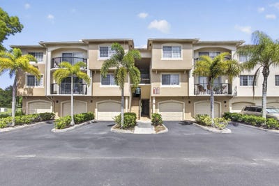 /international/us/800-s-crestwood-ct-s-royal-palm-beach-fl-110108266325/