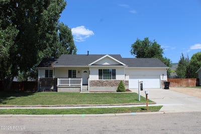 /international/us/1007-e-170-n-heber-city-ut-110099800400/