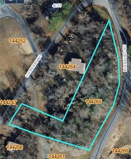 /international/us/4244-gadberry-road-boonville-nc-110101068830/