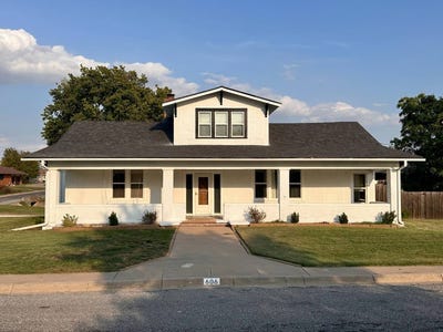 /international/us/606-s-9th-street-kiowa-ks-110104926688/