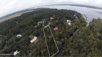 /international/us/112-orange-tree-road-east-palatka-fl-110120154555/