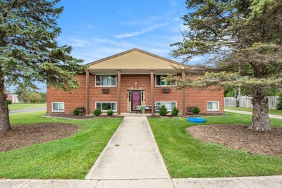 /international/us/168-valley-vista-drive-se-lowell-mi-110100517374/
