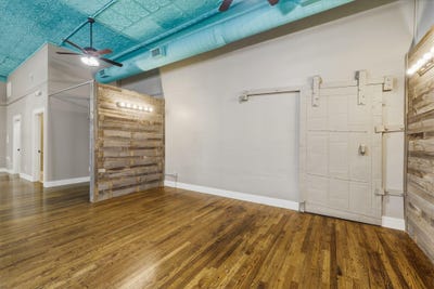 /international/us/318-n-chadbourne-street-san-angelo-tx-110110376357/