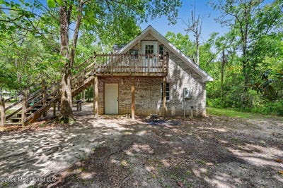 /international/us/5900-brown-road-ocean-springs-ms-110108344440/