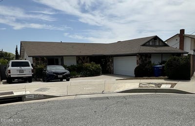 /international/us/26002-adamor-road-calabasas-ca-110099995453/