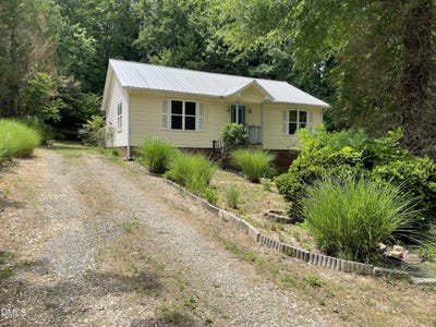 /international/us/611-n-4th-street-mebane-nc-110108476921/