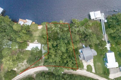 /international/us/gibson-road-common-sopchoppy-fl-110091071485/