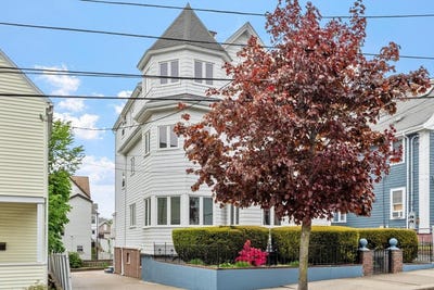 /international/us/17-tufts-avenue-everett-ma-110108379052/