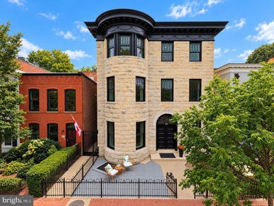 /international/us/807-a-street-ne-washington-dc-110110363571/