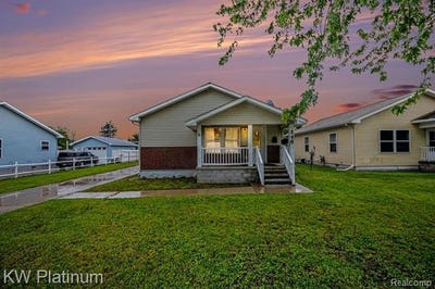 /international/us/146-rural-street-port-huron-al-110108302905/