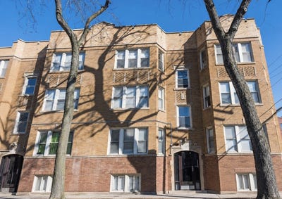 /international/us/3914-w-cortland-street-chicago-il-110108474556/