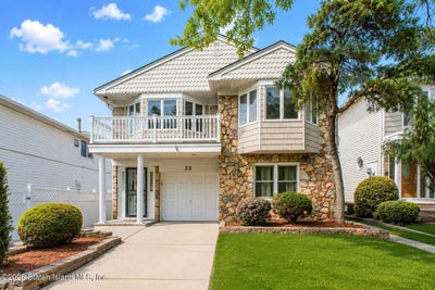 /international/us/35-nome-avenue-staten-island-ny-110108120948/