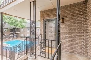 /international/us/4436-harlanwood-drive-fort-worth-tx-110103658598/