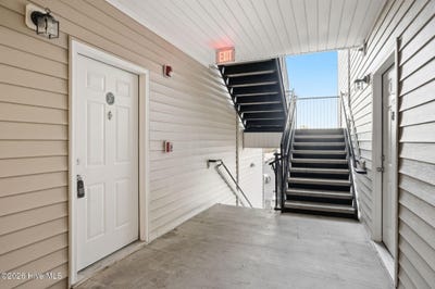 /international/us/1505-cadfel-court-wilmington-nc-110106328061/