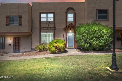 /international/us/230-montego-bay-drive-el-paso-tx-110119770802/