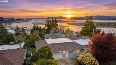 /international/us/546-w-fir-ave-coosbay-or-110100092426/