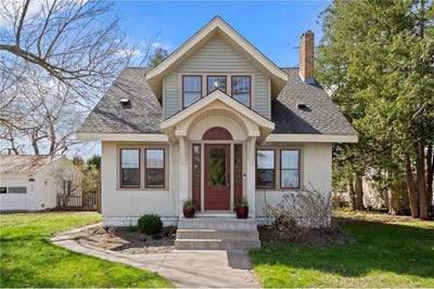 /international/us/847-ashland-street-s-cambridge-mn-110108063304/