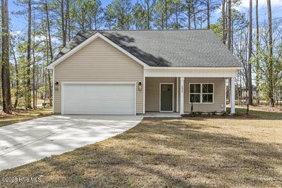 /international/us/2024-page-road-burgaw-nc-110103288864/
