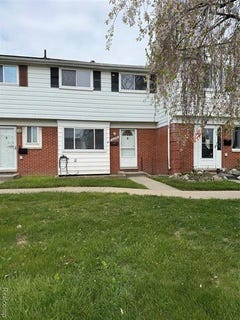/international/us/20098-brian-court-clinton-twp-mi-110107752867/