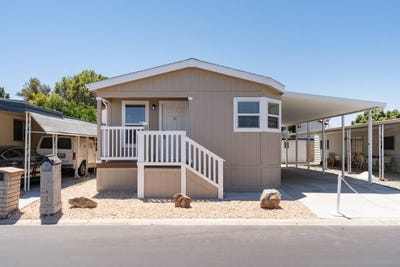 /international/us/601-n-kirby-street-hemet-ca-110098585281/