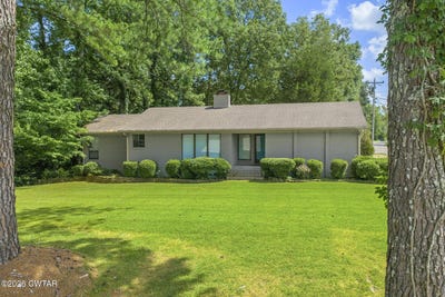 /international/us/418-deerwood-lane-lexington-tn-110109134883/