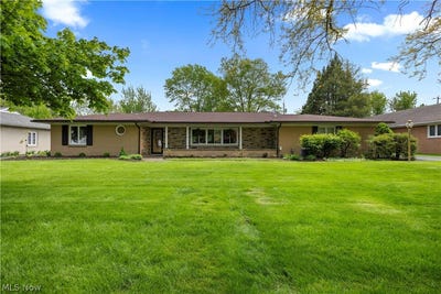 /international/us/304-cedar-brook-lane-sandusky-oh-110107727751/