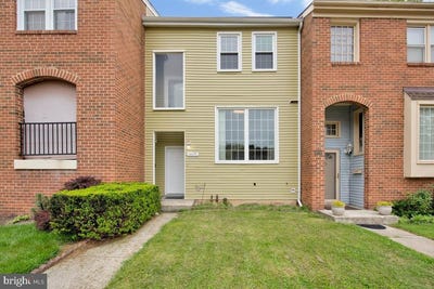 /international/us/10721-castleton-turn-upper-marlboro-md-110107684587/