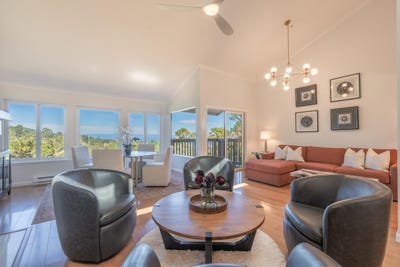/international/us/27-shepherds-knl-pebble-beach-ca-110110344062/