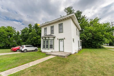 /international/us/109-e-st-marys-street-decatur-mi-110100897781/